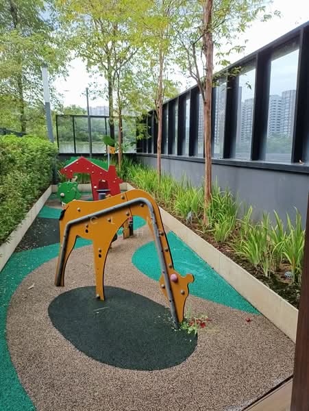 Additional image 14 of 8 Bukit Batok Street 41