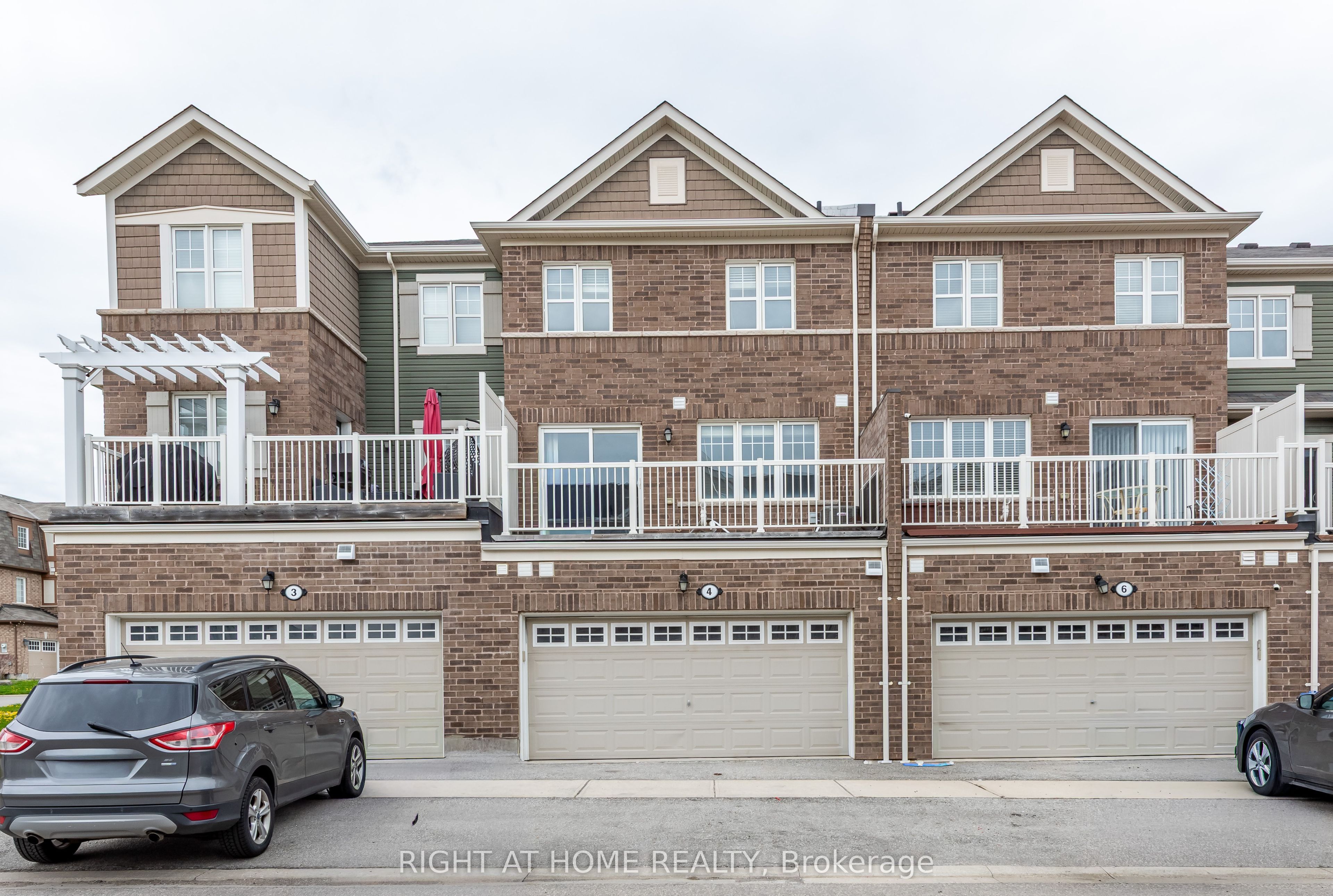 .-4 Hafia Street, Brampton, ON, L7A 0A8