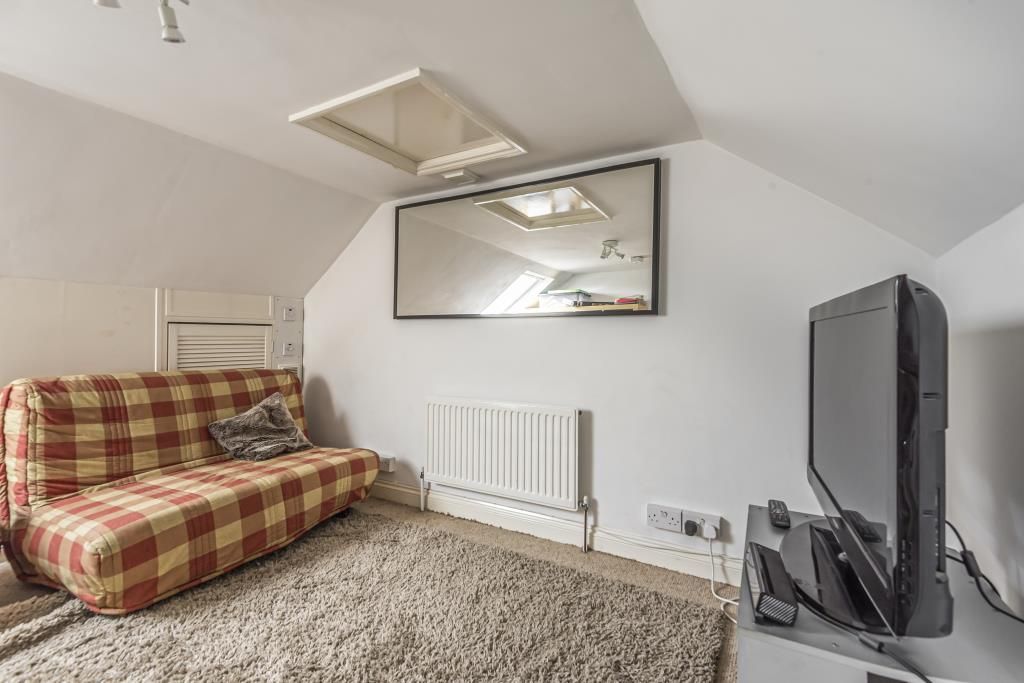Additional image 3 of 2 bed terraced house to rentNewbury, Berkshire RG14