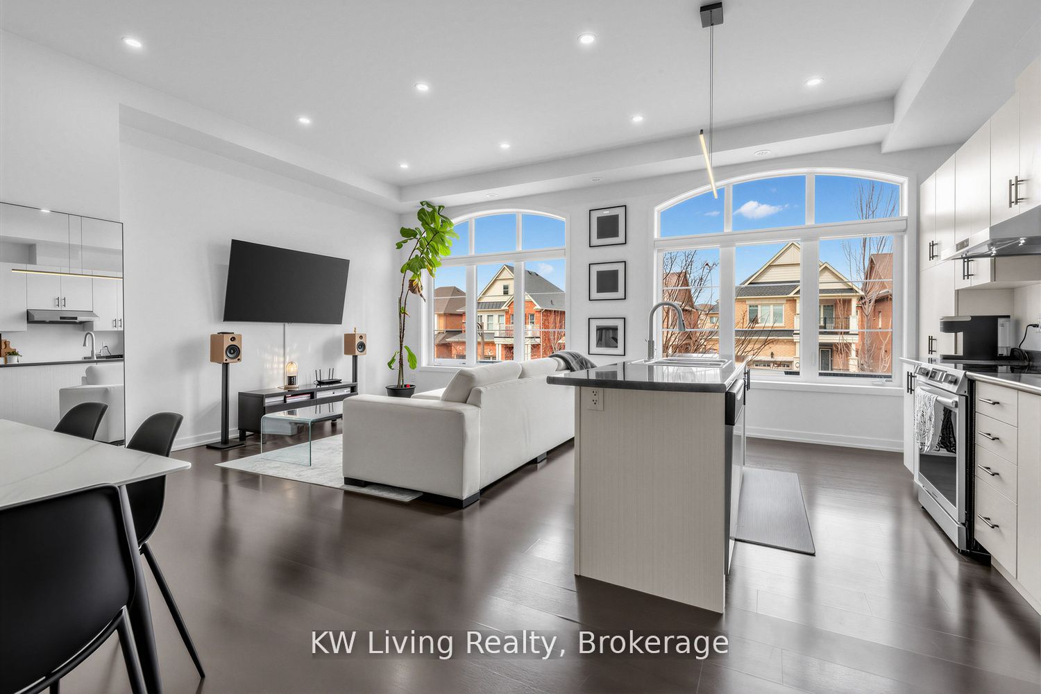 Additional image 4 of 334 John Davis Gate, Whitchurch-stouffville, ON, L4A 1X1