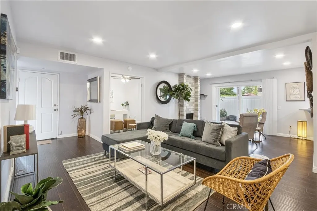 Additional image 3 of 911 Van Ness Court, Costa Mesa, CA 92626