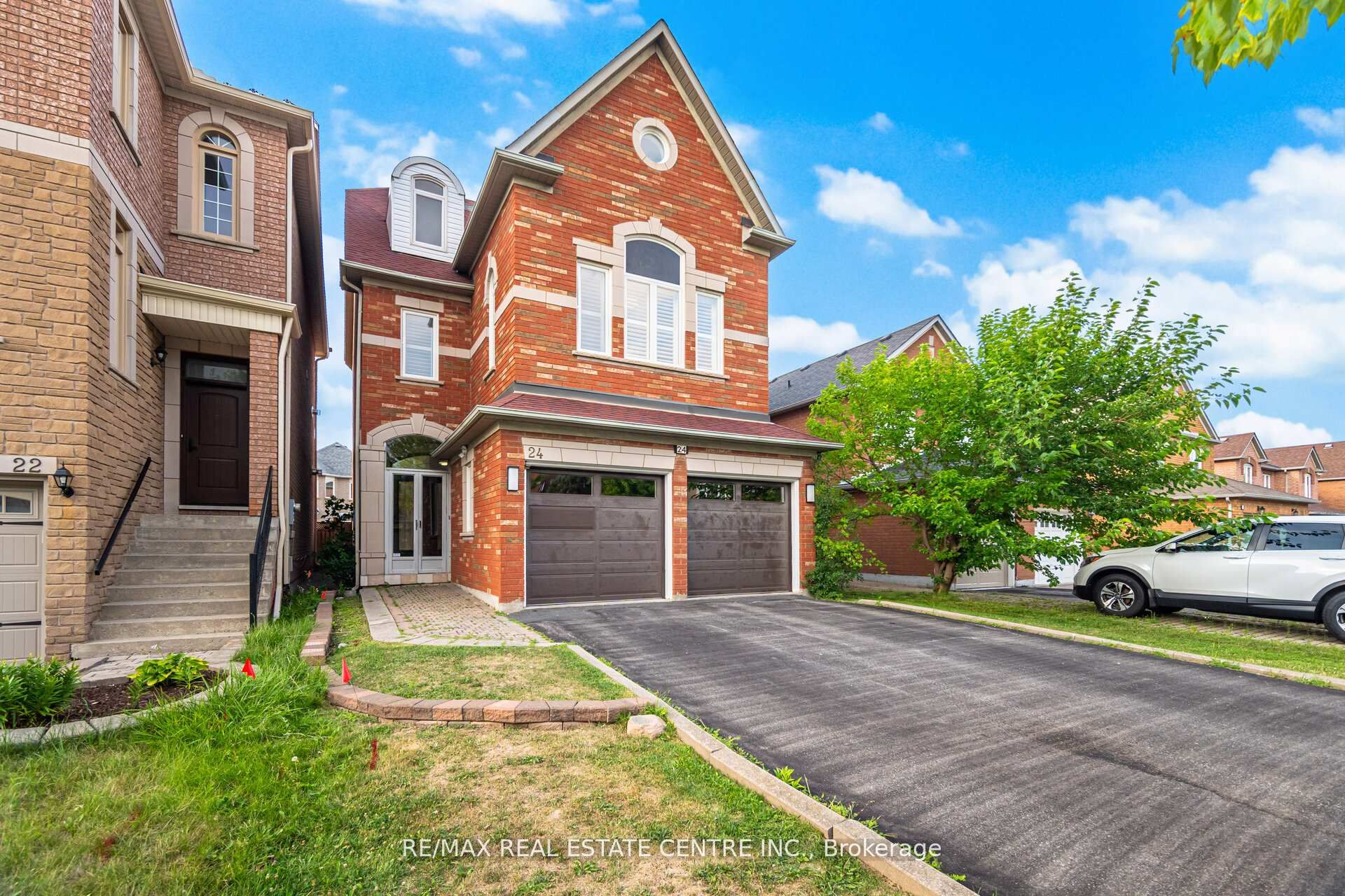 Additional image 2 of 24 Futura Avenue, Richmond Hill, ON, L4S 1V2