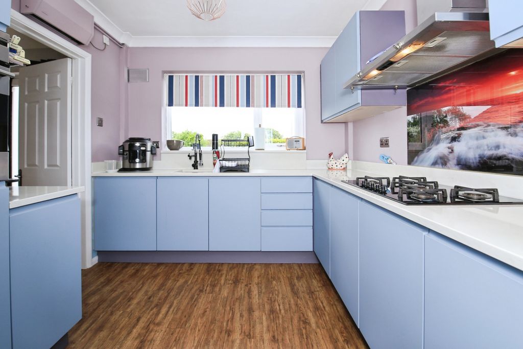 Additional image 4 of 5 bed detached house for saleDanes Close, Peterborough PE1