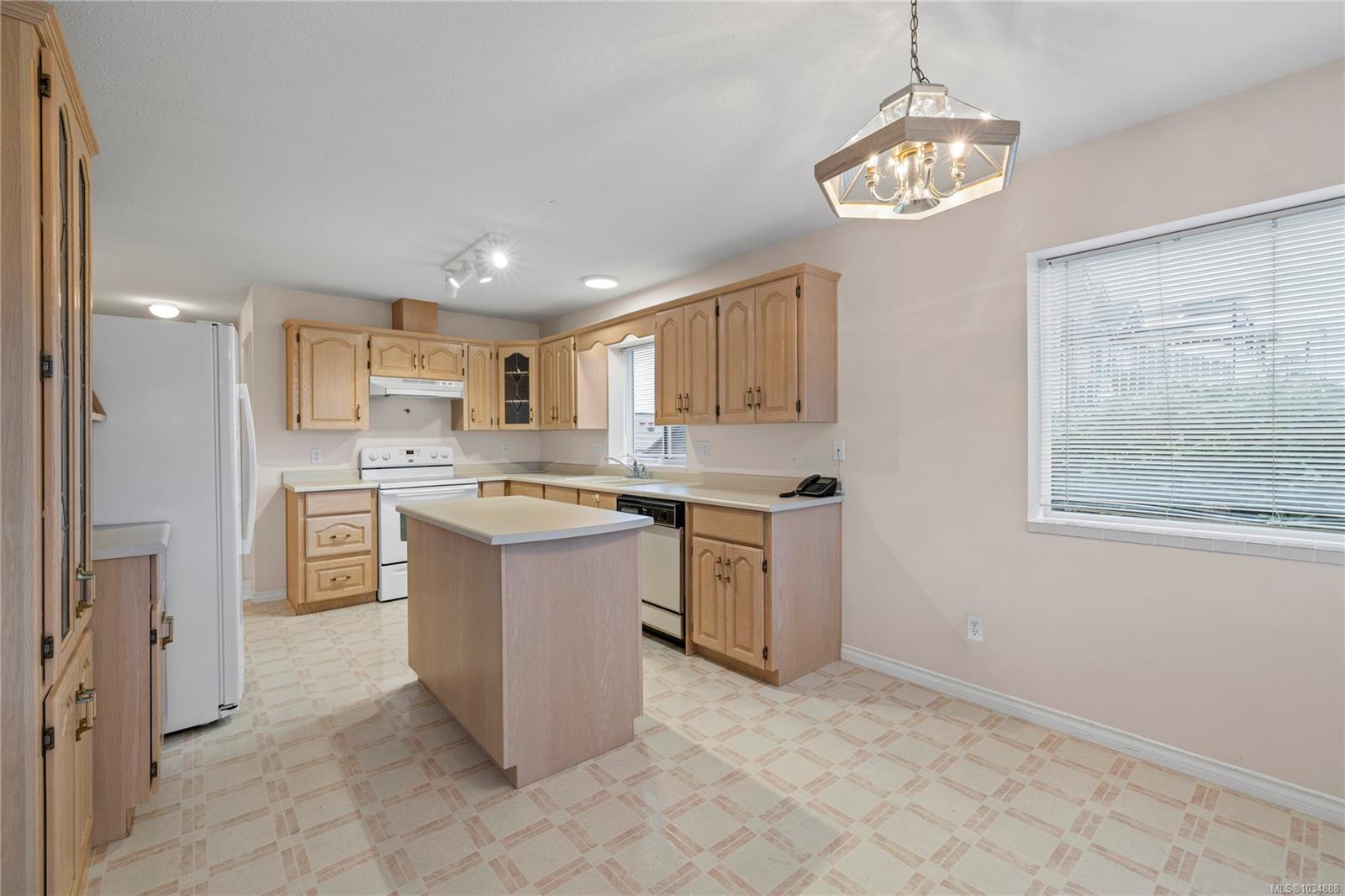 Additional image 6 of 6166 Waterbury Road, Nanaimo, BC, V9V 1L2