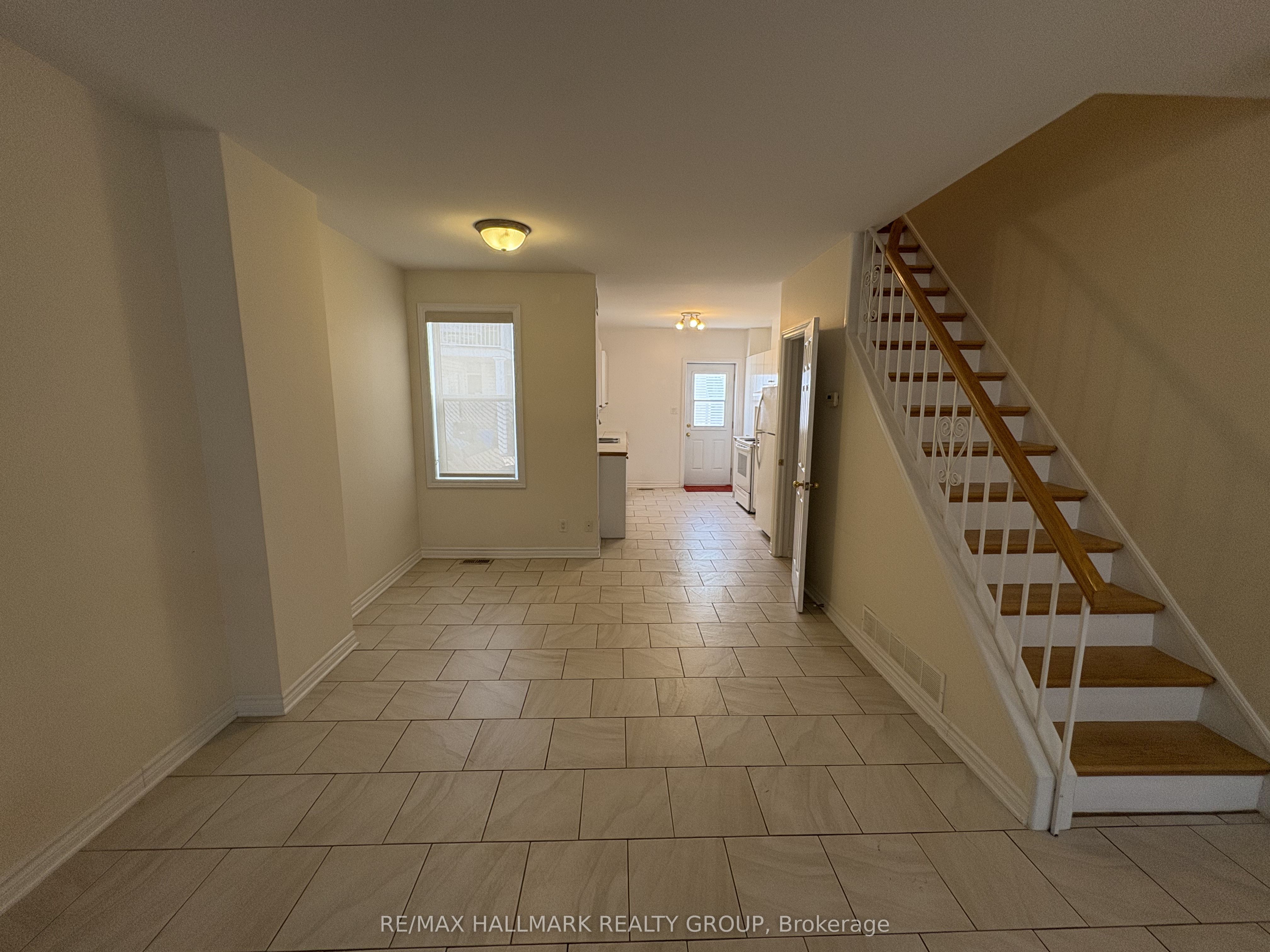 Additional image 3 of 238 Cumberland Street, Ottawa, ON, K1N 7H5