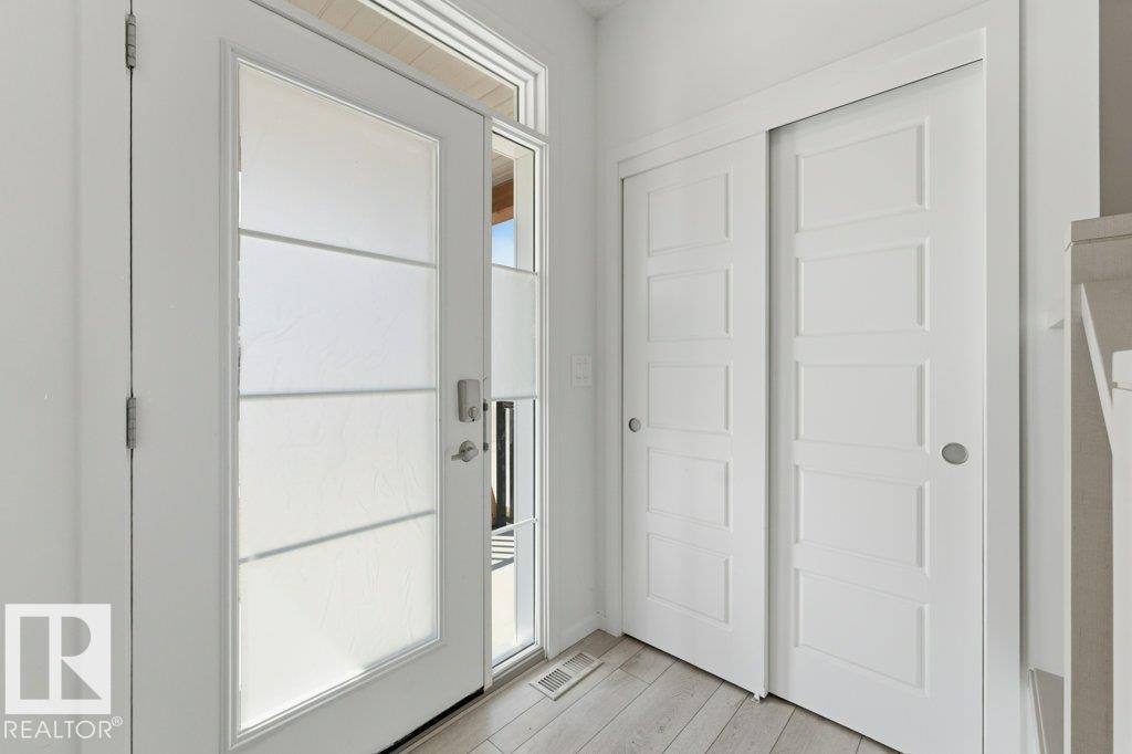 Additional image 5 of 2011 207 Street NW, Edmonton, AB, T6M1R7
