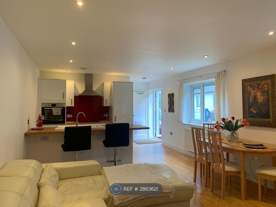 Additional image 33 of 6 bed detached house to rentHartfield Road, Forest Row RH18