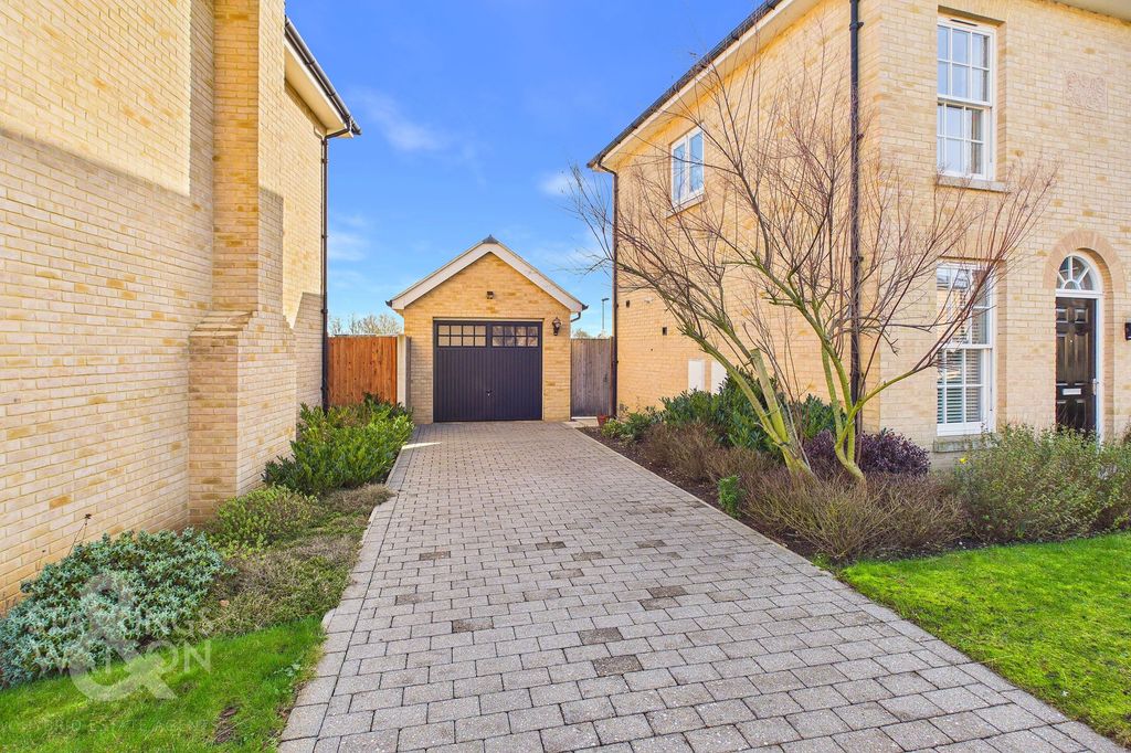 Additional image 24 of 4 bed detached house for saleOak Avenue, Loddon, Norwich NR14