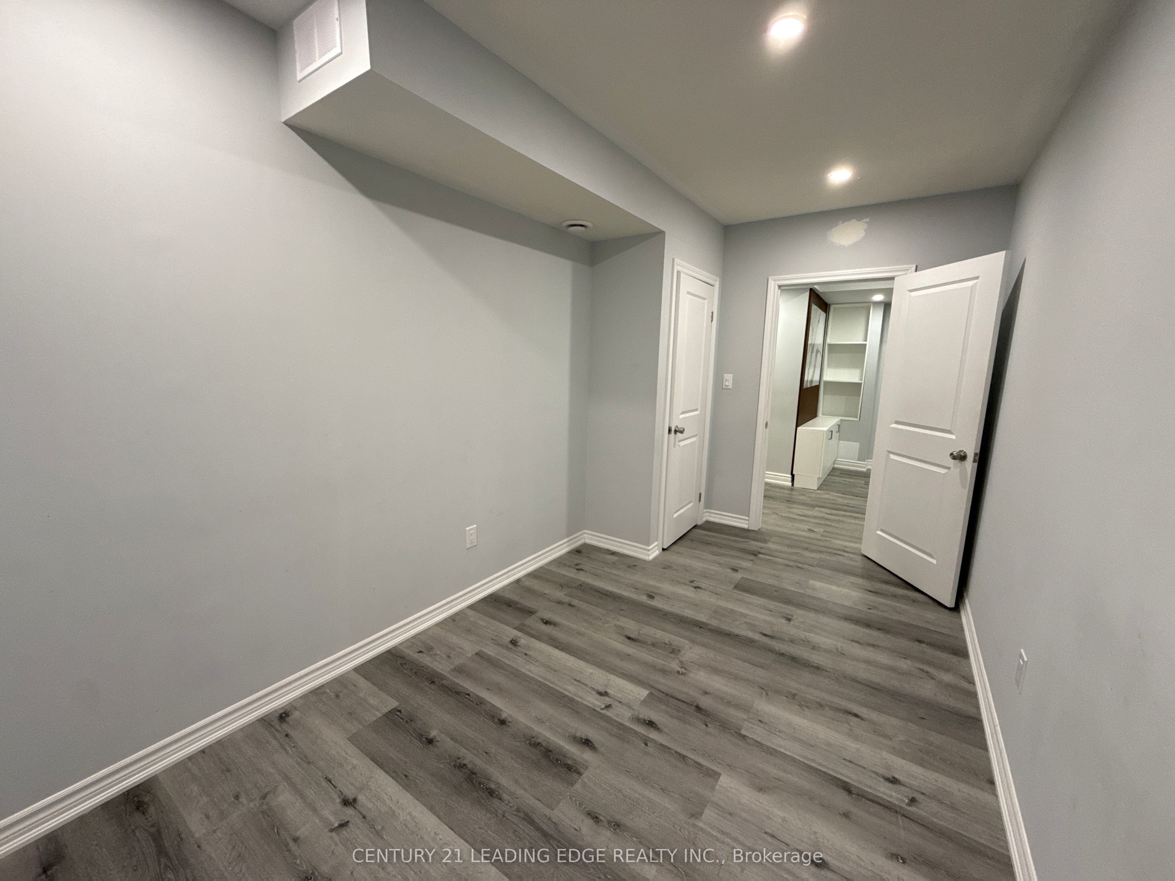 Additional image 6 of Lower-11 Northern Breeze Crescent, Whitby, ON, L1R 0P4