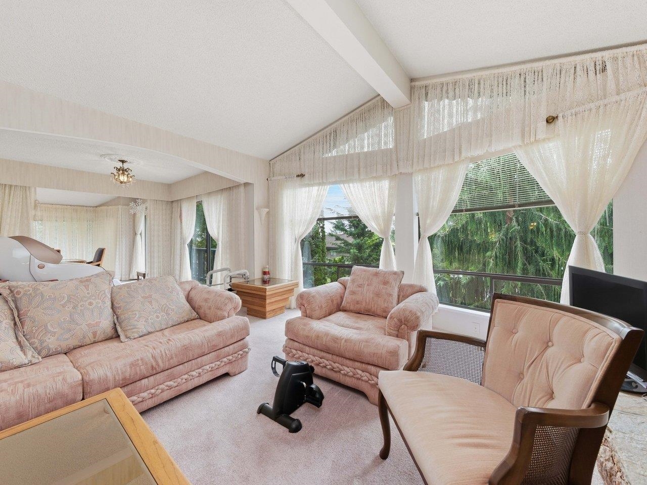 Additional image 3 of 4786 Armour Court, North Vancouver, BC, V7K 2W6