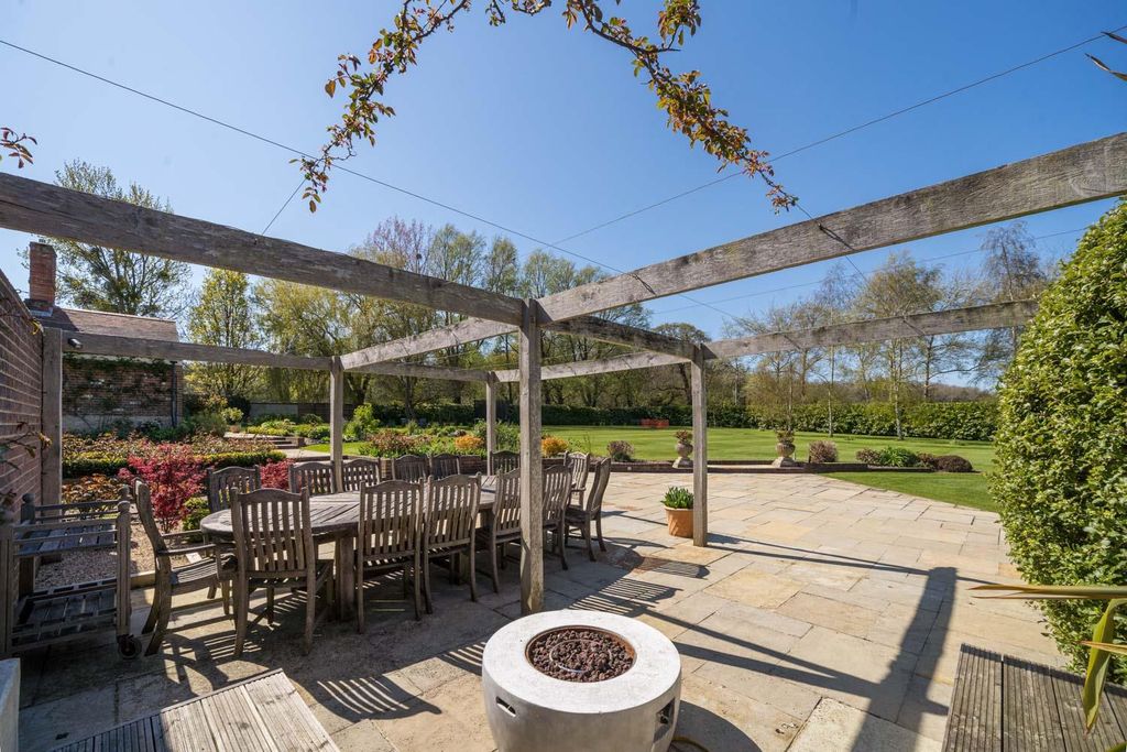 Additional image 36 of 6 bed detached house for saleCalbourne, Isle Of Wight PO30