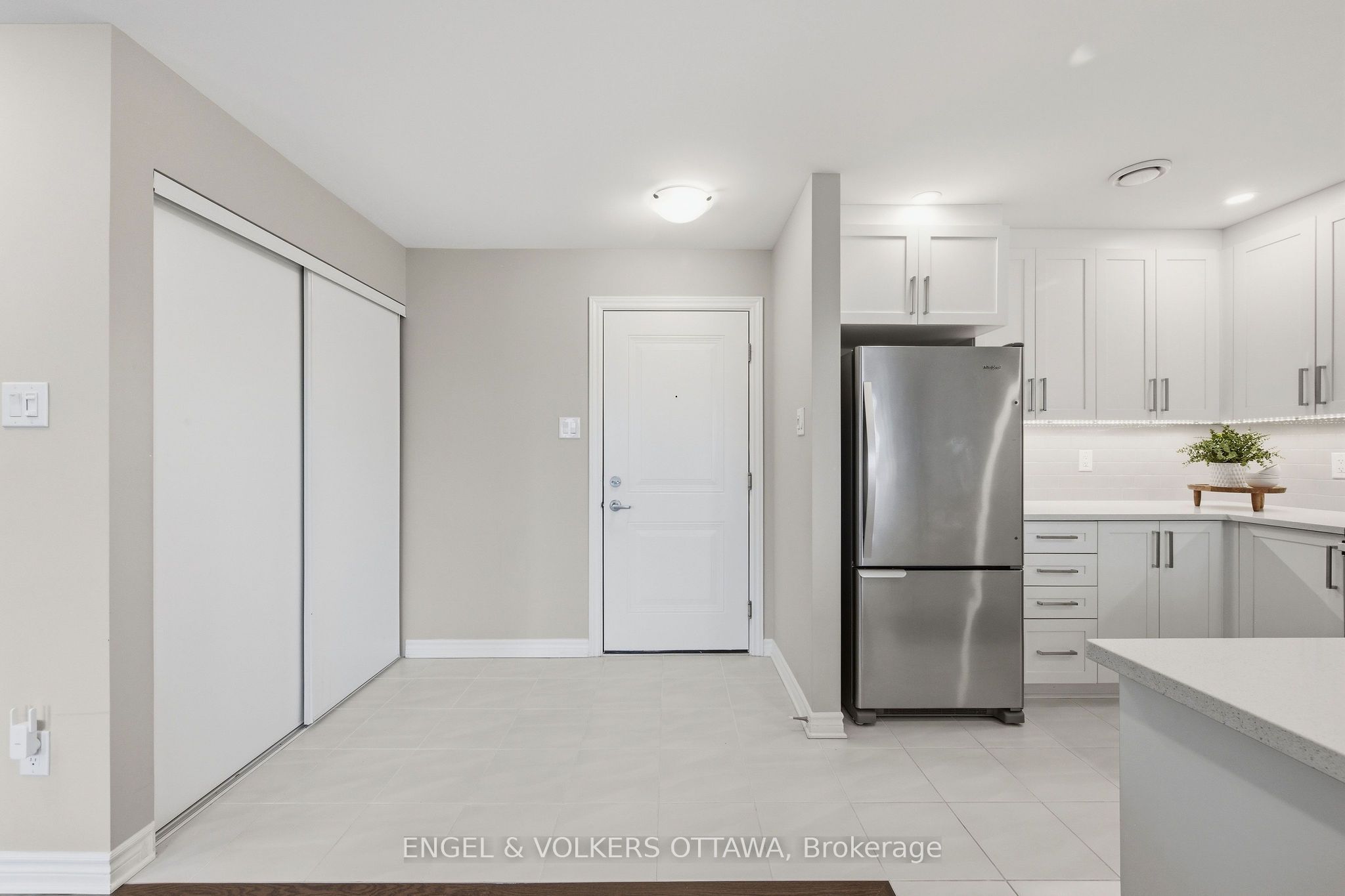 Additional image 2 of 10-365 Tribeca Private, Ottawa, ON, K2J 6B4
