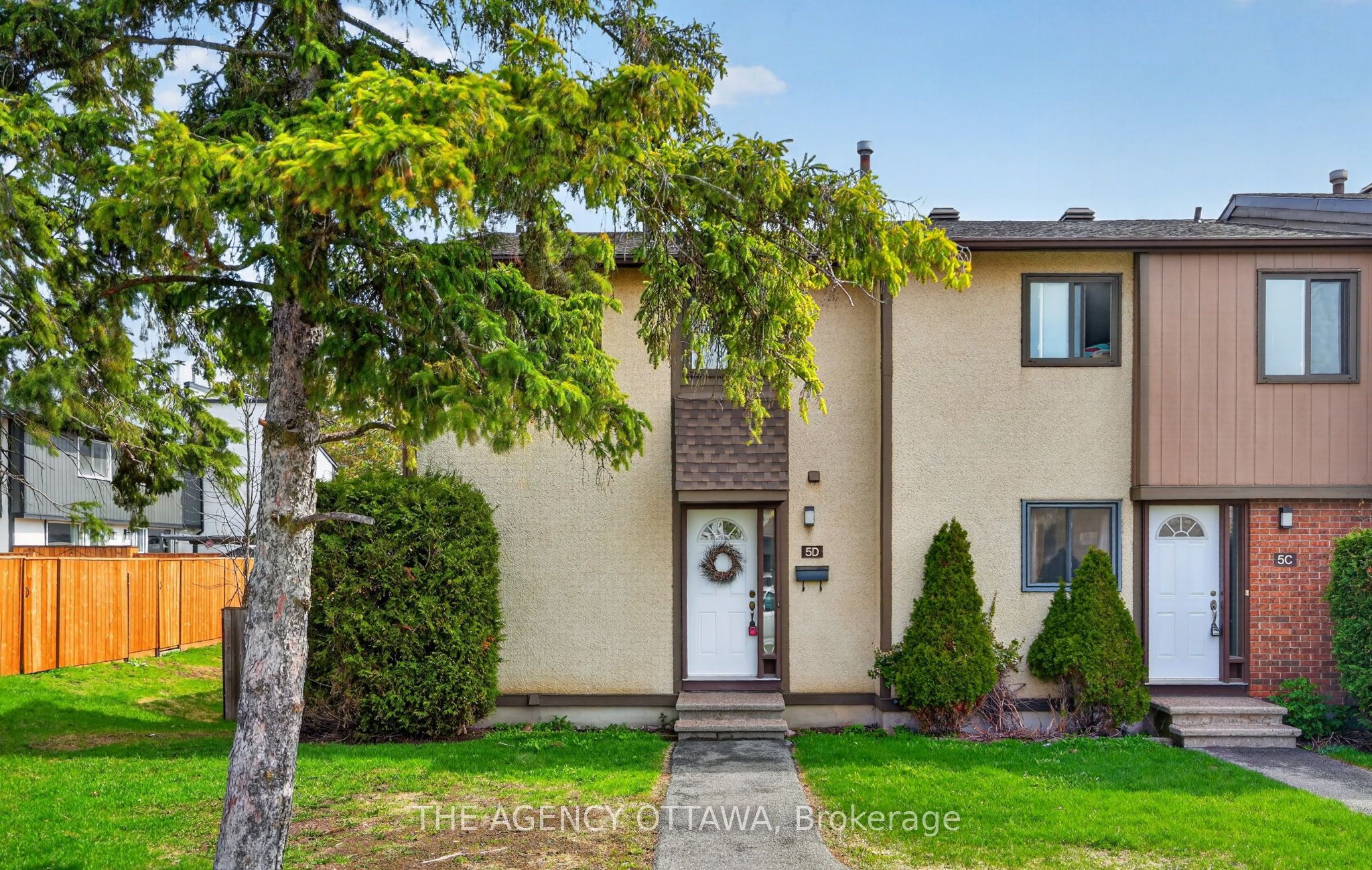 Additional image 2 of D-5 Vanessa Terrace, Ottawa, ON, K2J 1Y4
