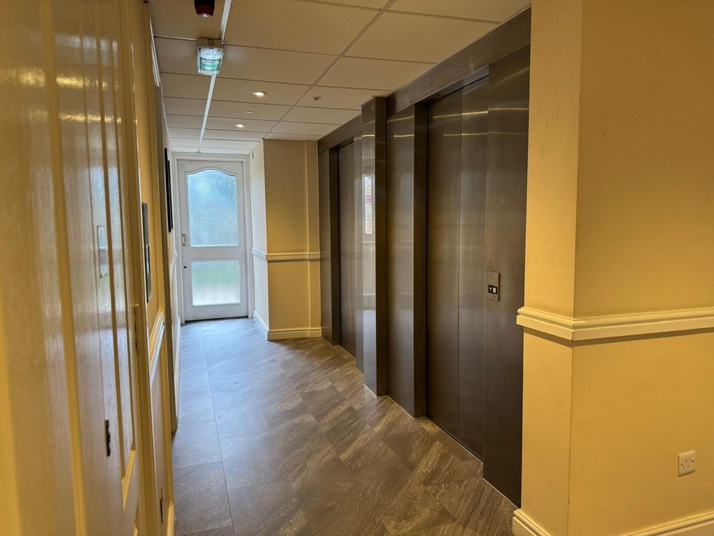 Additional image 7 of Studio to rentMariners Court, Lower Street, Plymouth PL4