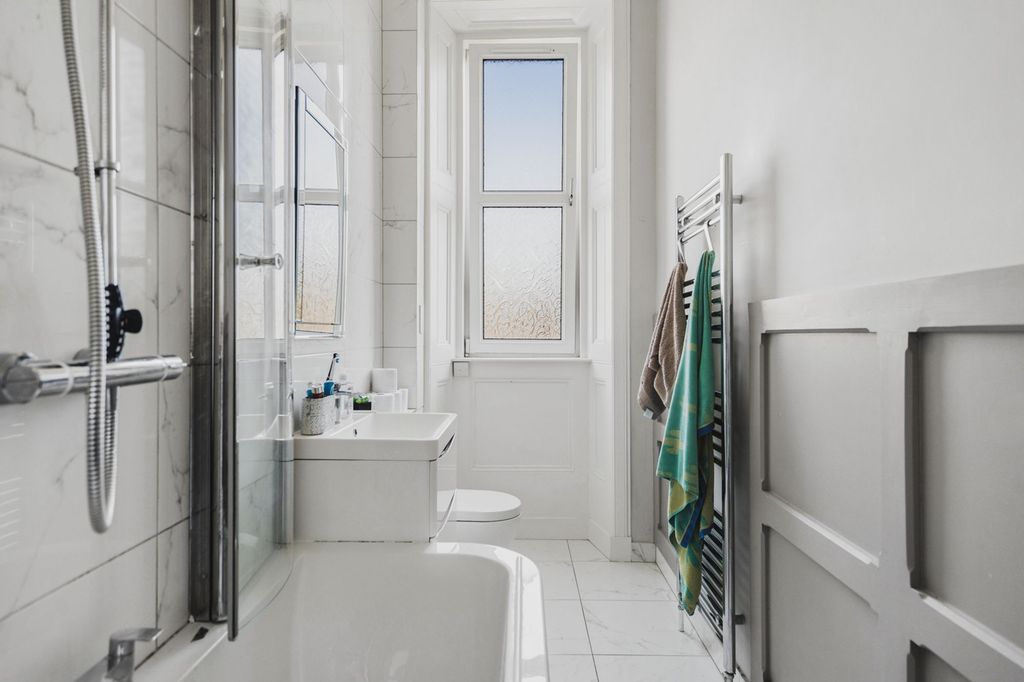 Additional image 20 of 4 bed flat for sale10 Roxburgh Street, Dowanhill G12