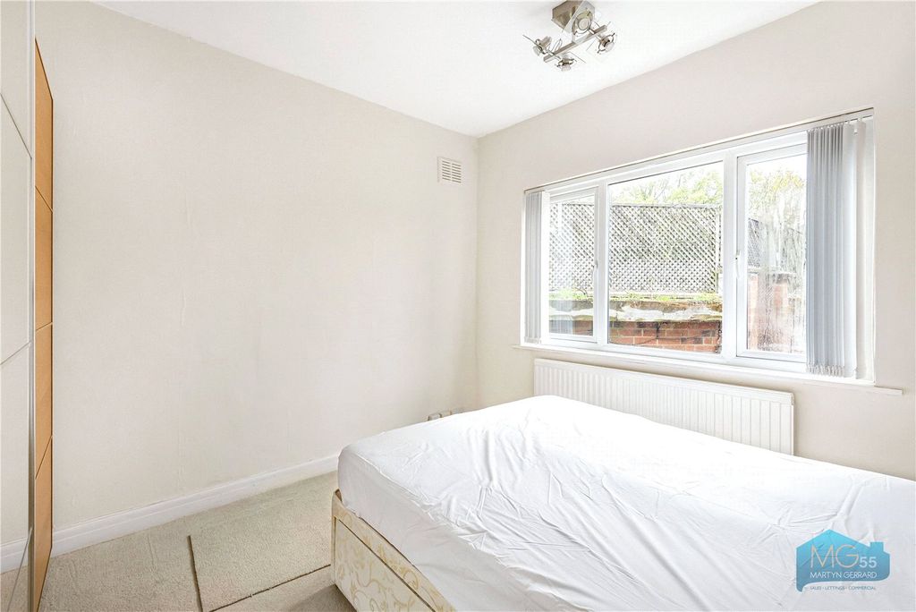 Additional image 6 of 3 bed bungalow for saleBittacy Rise, Mill Hill, London NW7
