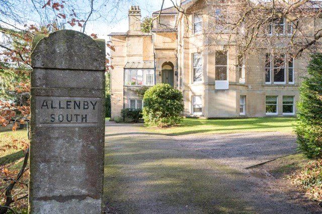 3 bed flat to rentAllenby House South, Lansdown Road, Bath, Somerset BA1
