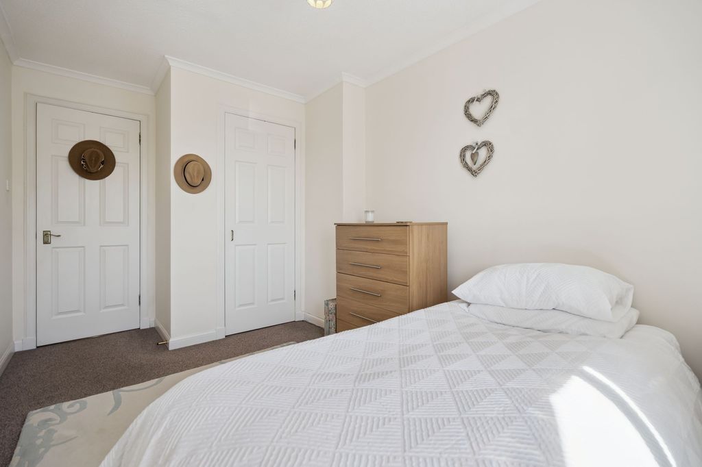 Additional image 12 of 2 bed flat for saleAnnfield Gardens, Stirling FK8