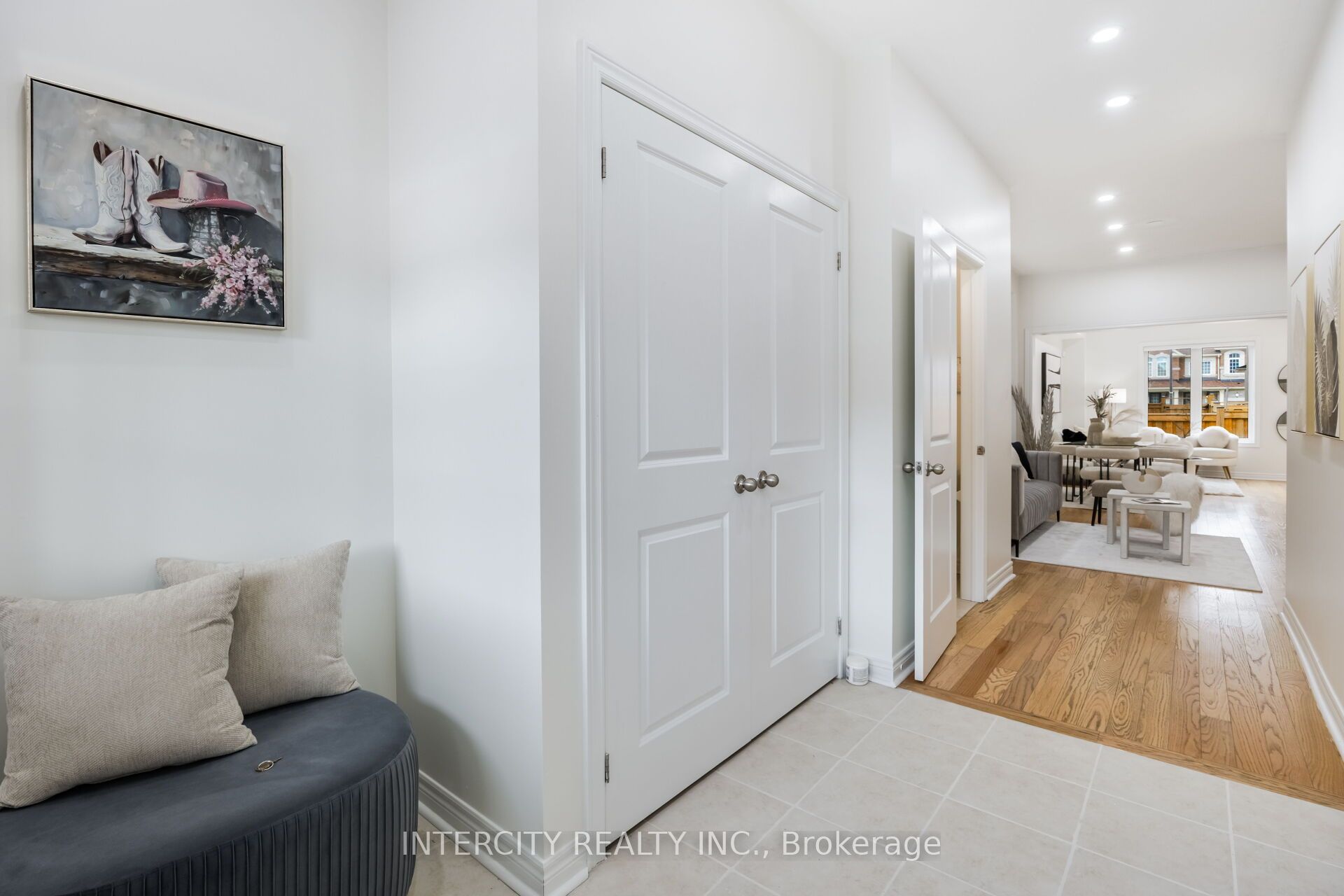 31 Matterhorn Road, Brampton, ON, L7A 5A3 photo 5