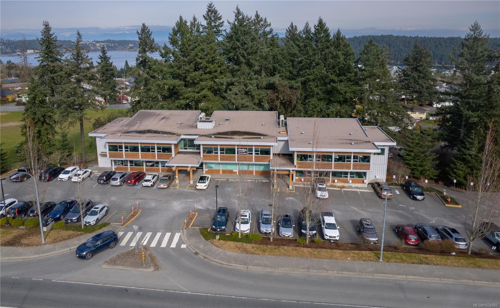 Additional image 2 of 204-1650 Terminal Avenue, Nanaimo, BC, V9S 0A3