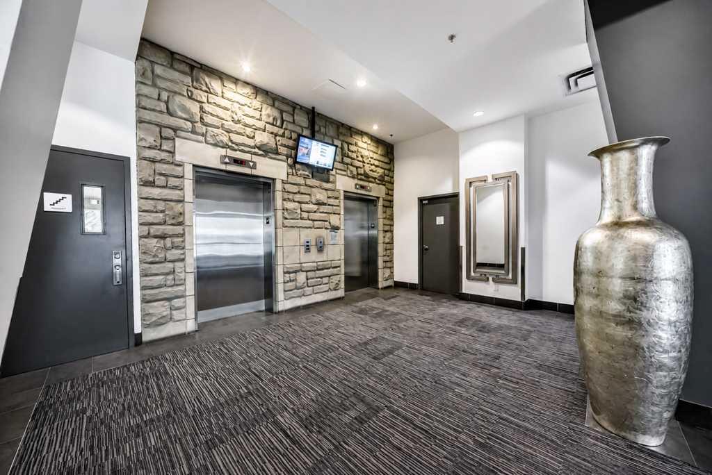 Additional image 6 of 2105-215 13 Avenue SW, Calgary, AB, T2R0V6