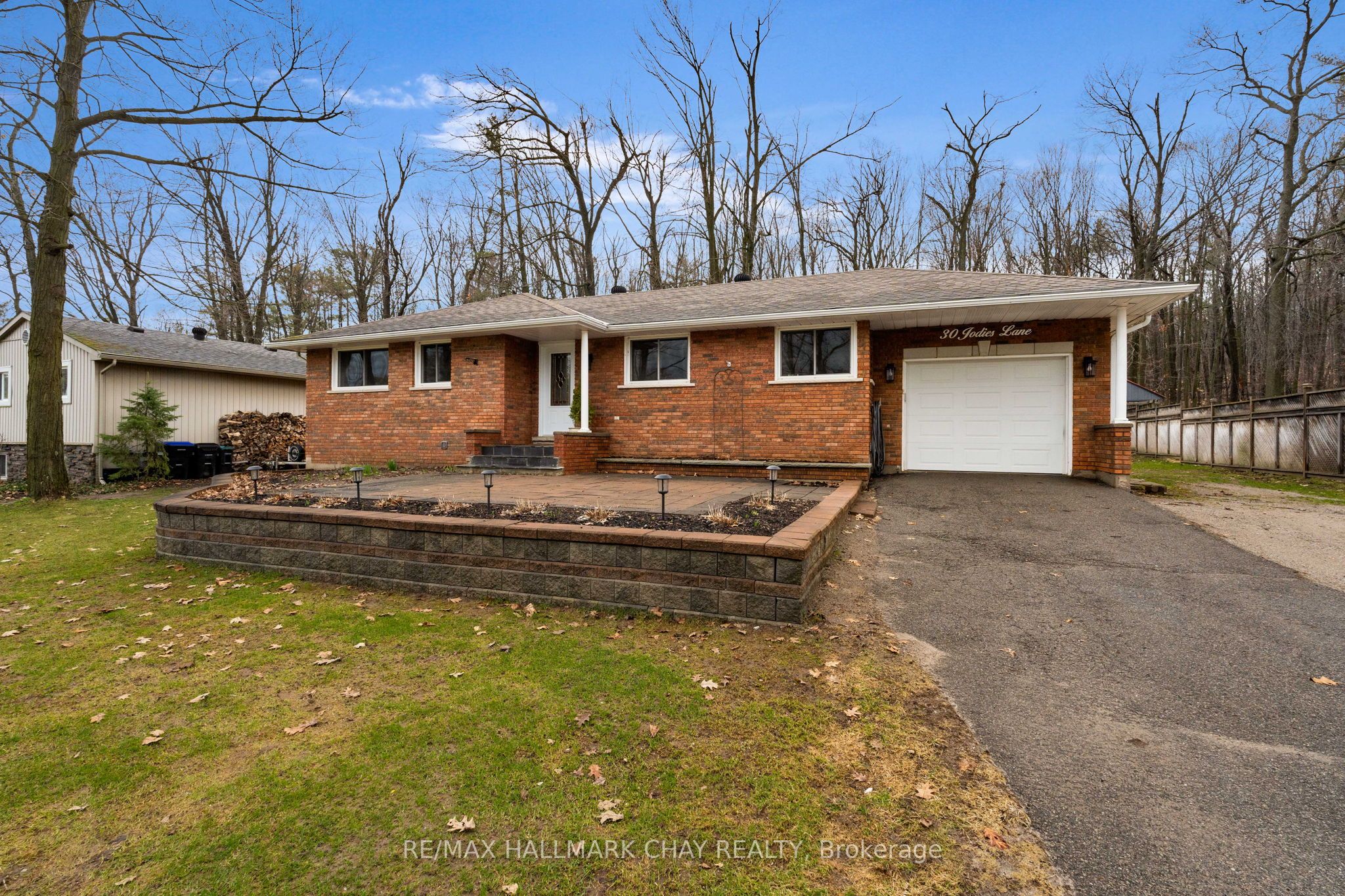 Additional image 3 of 30 Jodies Lane, Springwater, ON, L0L 1X1