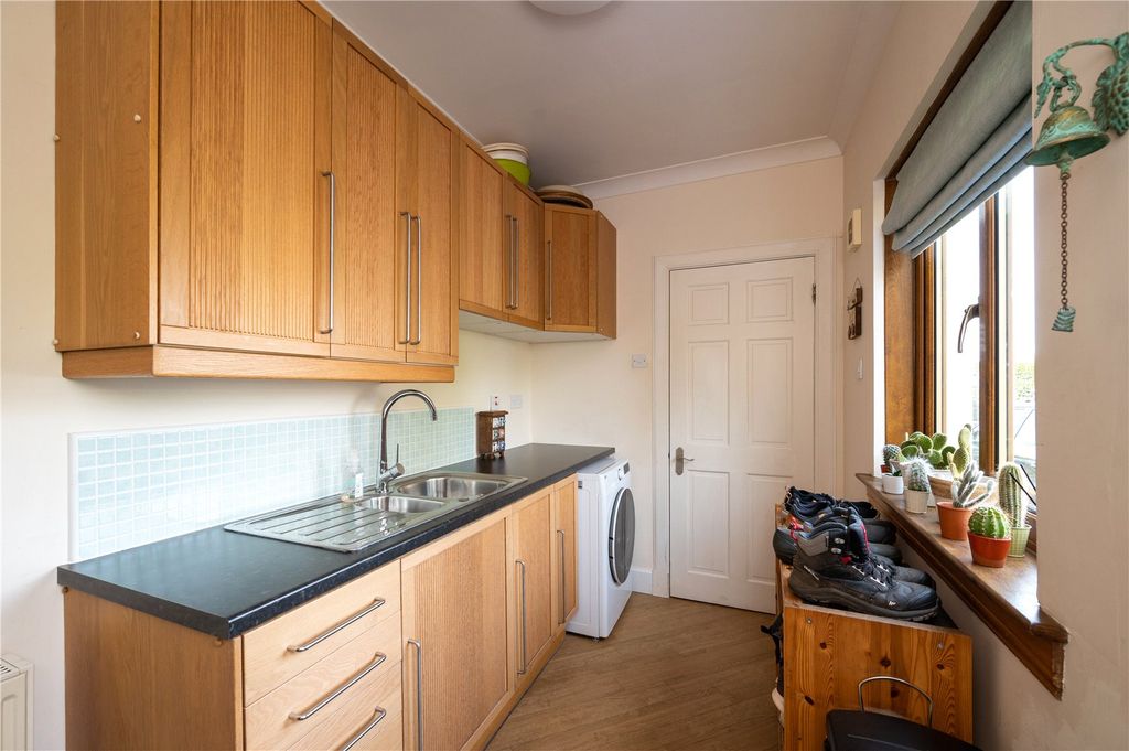 Additional image 9 of 5 bed detached house for saleBeechmount, Kingscavil, Linlithgow, West Lothian EH49