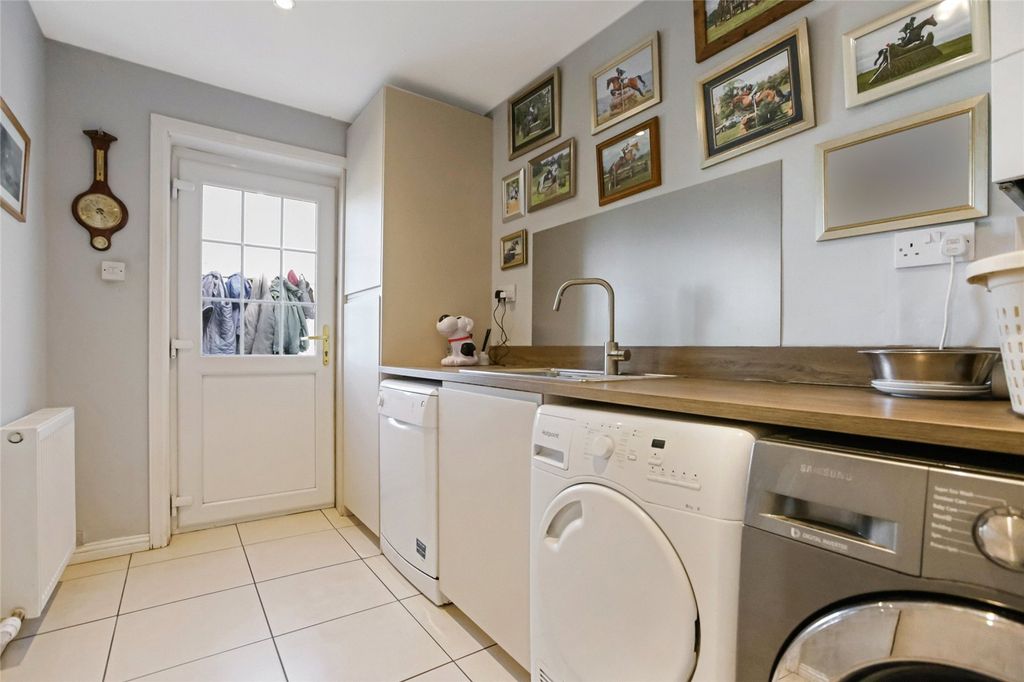 Additional image 16 of 3 bed cottage for saleRoughrigg Farm Road, Longriggend, Airdrie, North Lanarkshire ML6