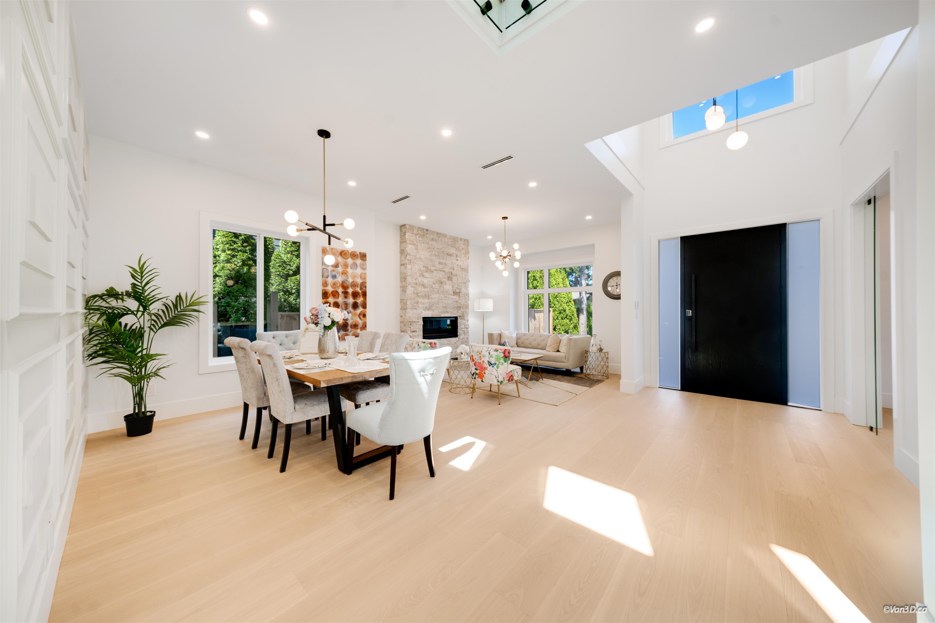 Additional image 6 of 13030 15 Avenue, Surrey, BC, V4A 1K7