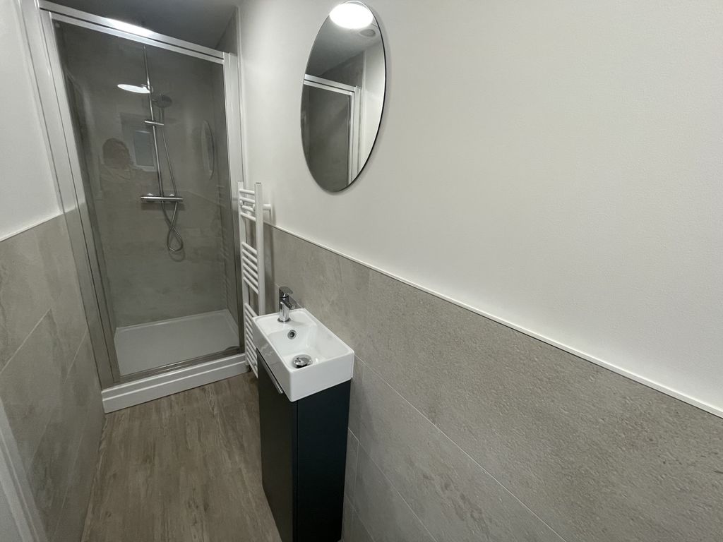 Additional image 10 of 5 bed detached house to rentFalcon Road, Dronfield S18