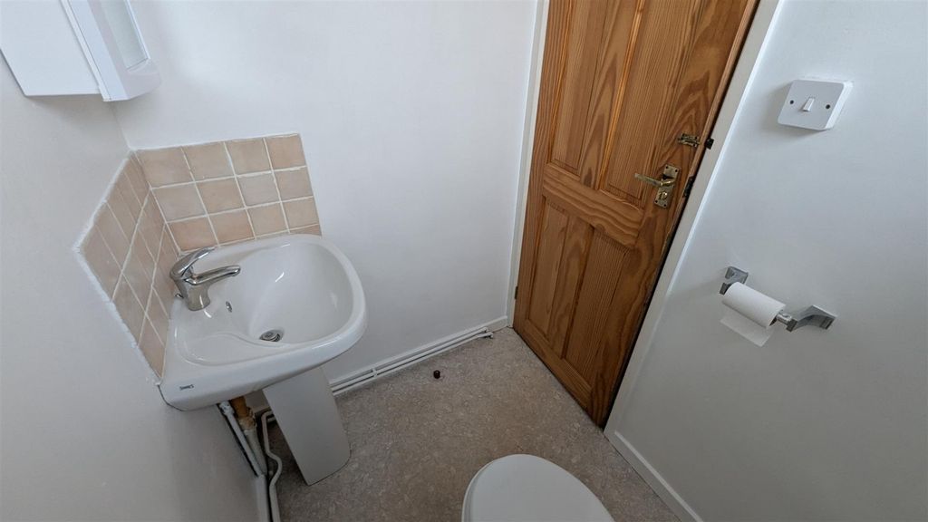 Additional image 21 of 6 bed shared accommodation to rentTeddington Close, Bath BA2