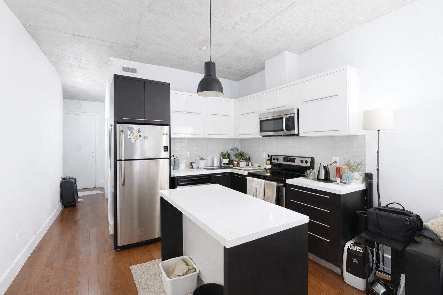 1199 Rue Bishop