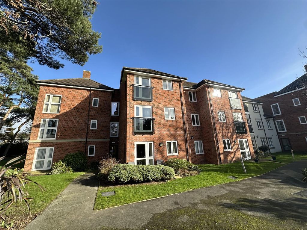Additional image 48 of 2 bed flat for saleChestnut Court, Bridlington YO16