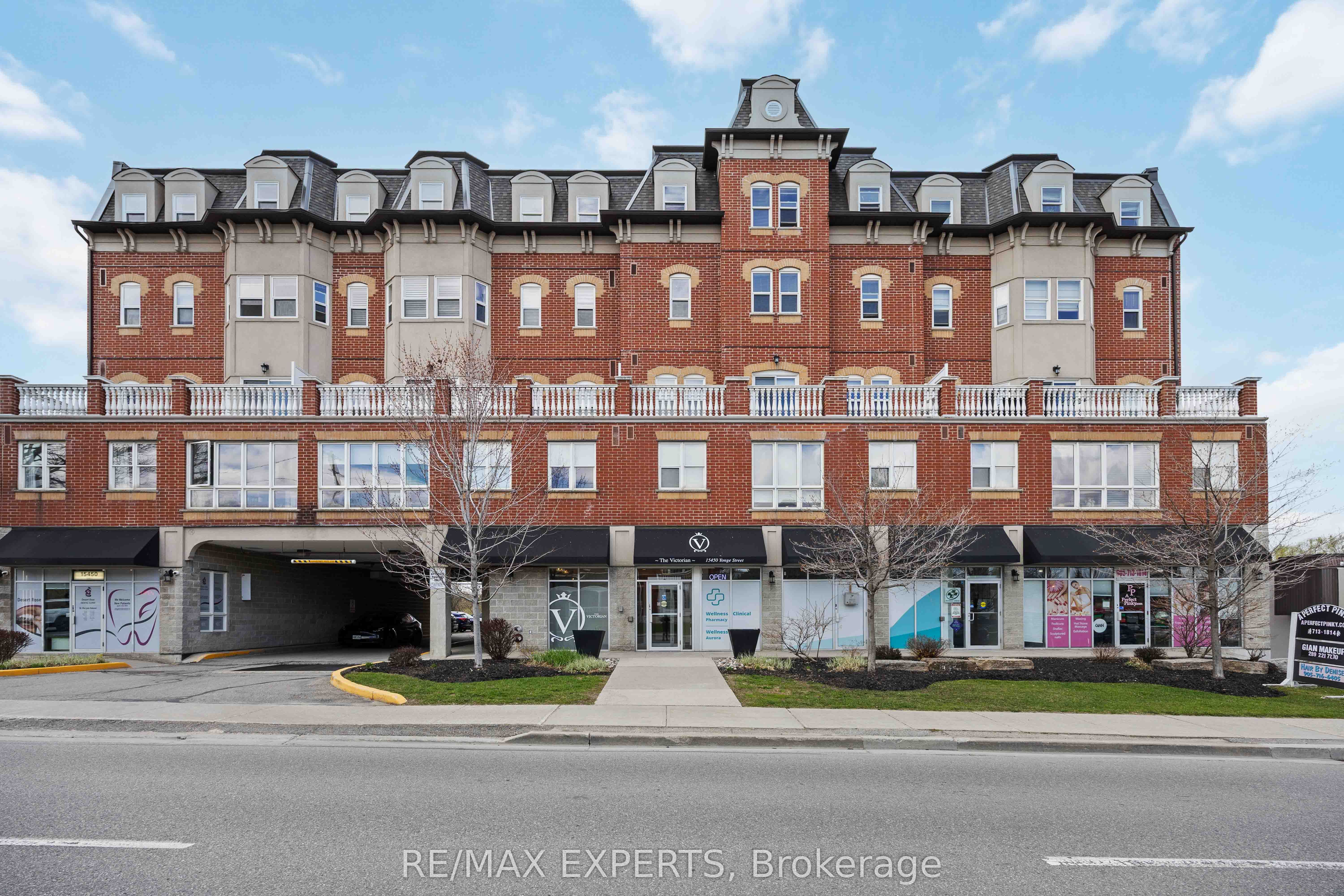 207-15450 Yonge Street S, Aurora, ON, L4G 0K1