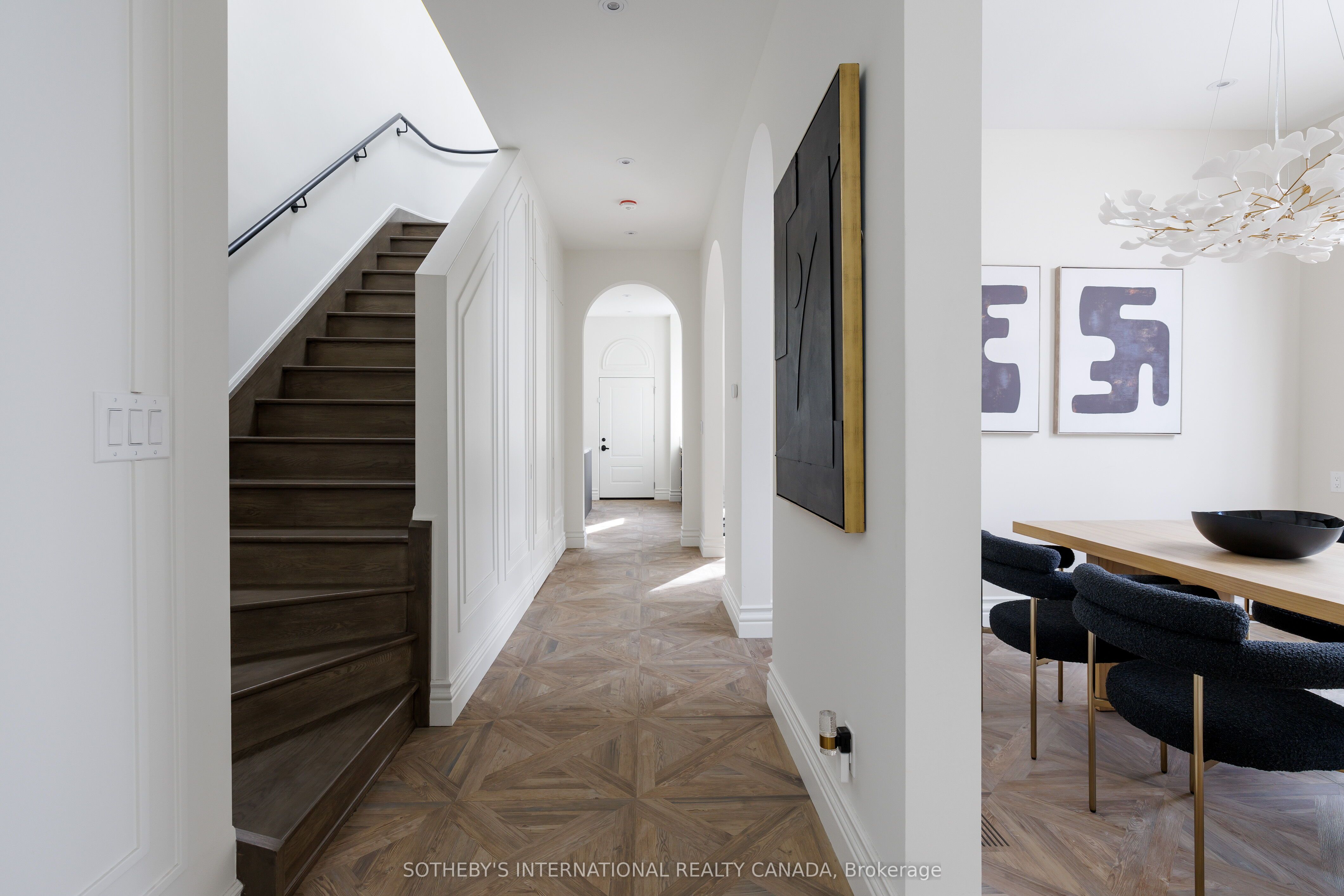 Additional image 6 of 150 Edenbridge Drive, Toronto, ON, M9A 3G6