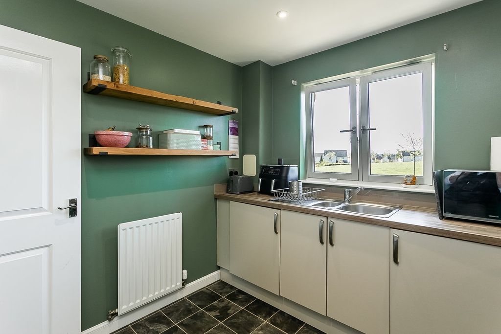 Additional image 7 of 2 bed flat for saleSouth Chesters Gardens, Bonnyrigg EH19