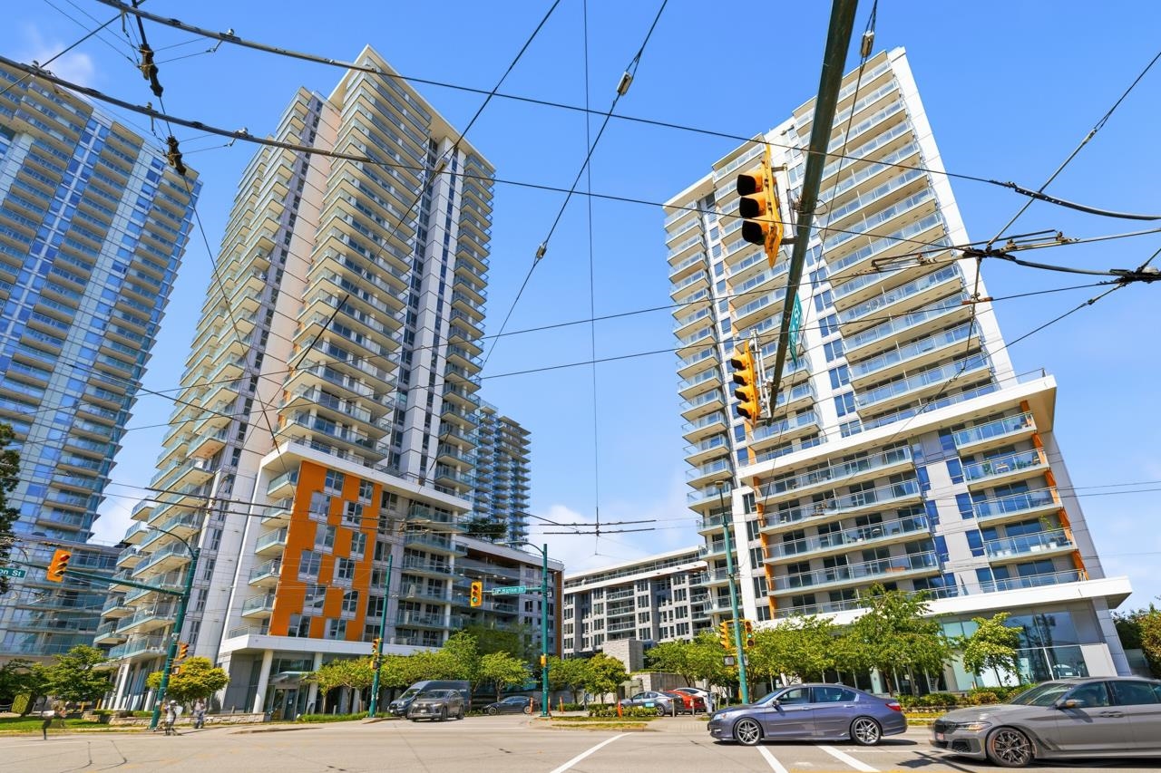 Additional image 2 of 807-455 Marine Drive SW, Vancouver, BC, V5X 0H3