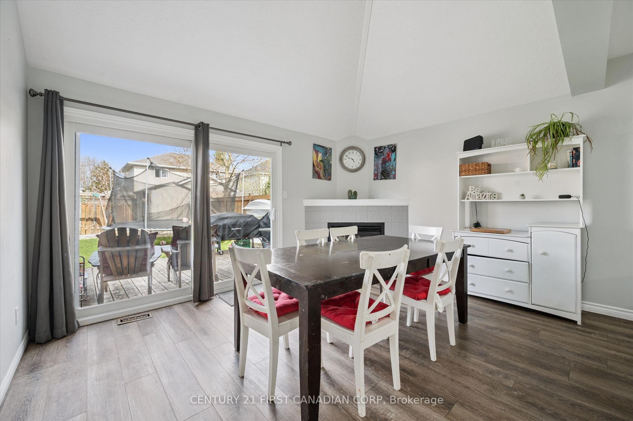 34 Waxwing Crescent, Guelph, ON, N1C 1E3 photo 4