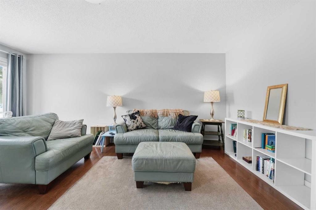 Additional image 3 of 1103-2445 Kingsland Road SE, Airdrie, AB, T4A0B6