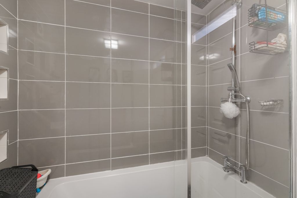 Additional image 28 of 2 bed flat for saleNairn Place, Clydebank G81