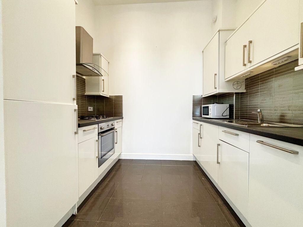Additional image 5 of 2 bed flat to rentAuchingramont Road, Hamilton ML3