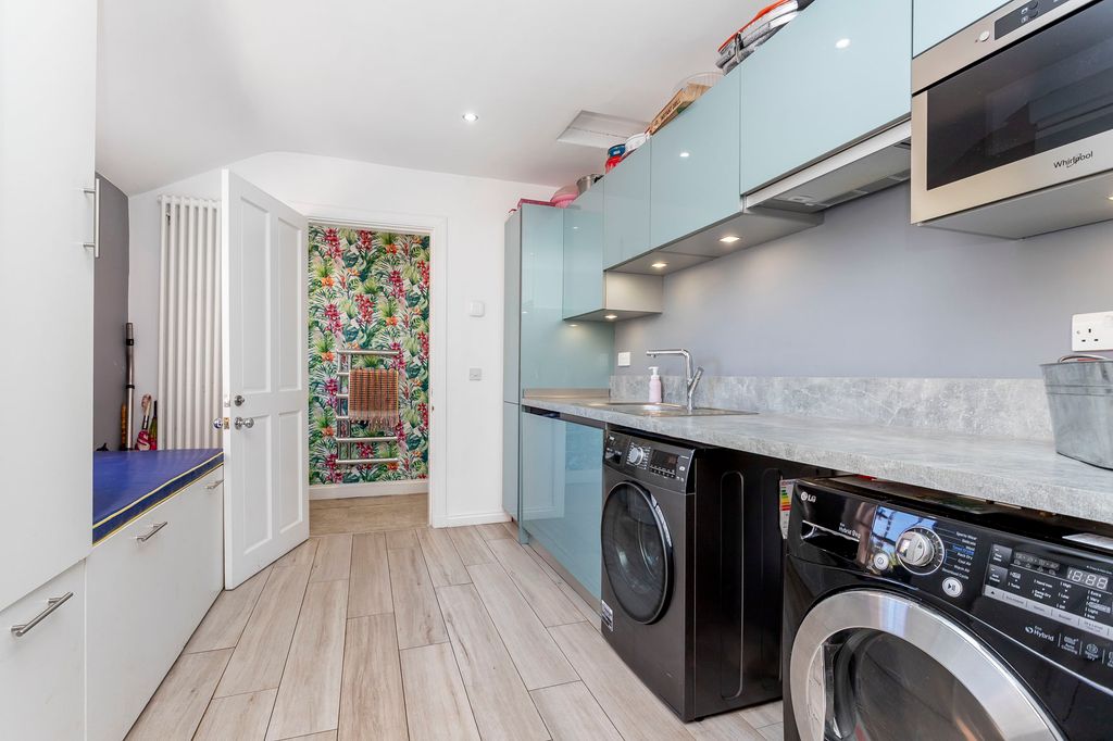 Additional image 13 of 6 bed semi-detached house for saleDirleton Avenue, North Berwick EH39