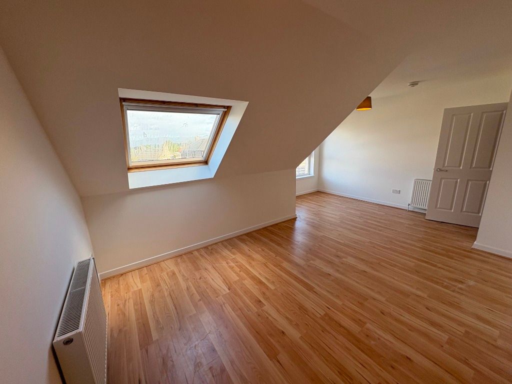 Additional image 3 of 2 bed flat to rentRegent Street, Kincardine, Fife FK10