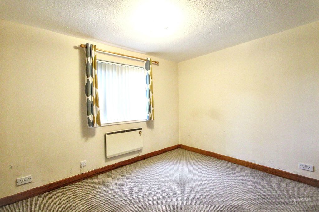 Additional image 6 of 2 bed flat for saleKirkpatrick Court, Dumfries DG2