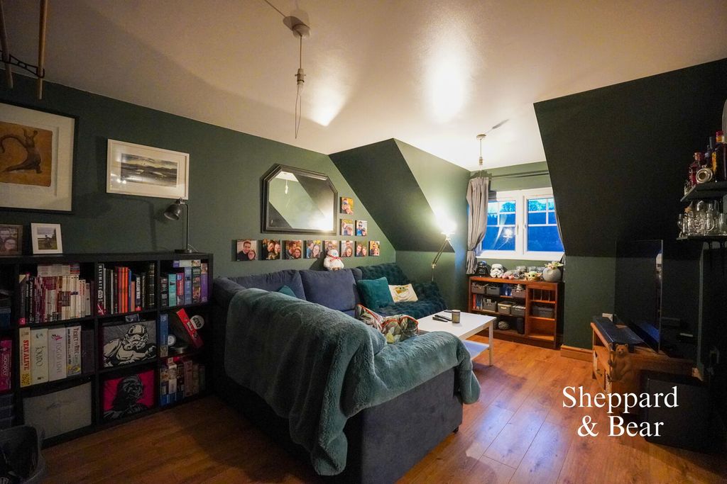 Additional image 2 of 2 bed flat for saleTregwilym Road, Rogerstone, Newport NP10