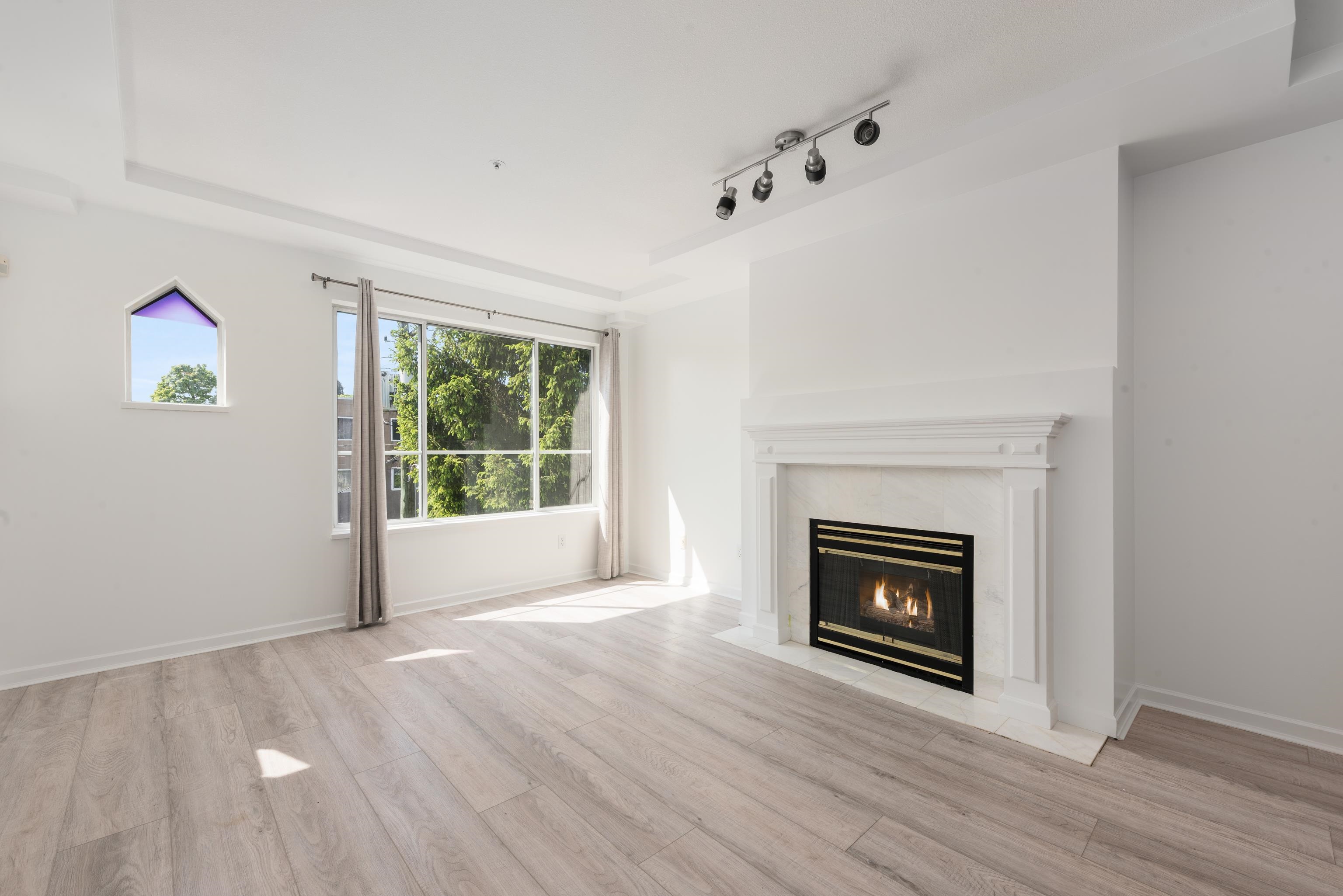Additional image 2 of 304-6475 Chester Street, Vancouver, BC, V5W 4B7