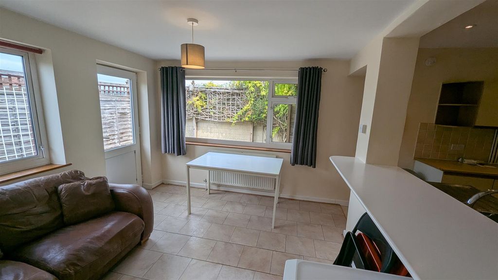 Additional image 12 of 6 bed shared accommodation to rentTeddington Close, Bath BA2