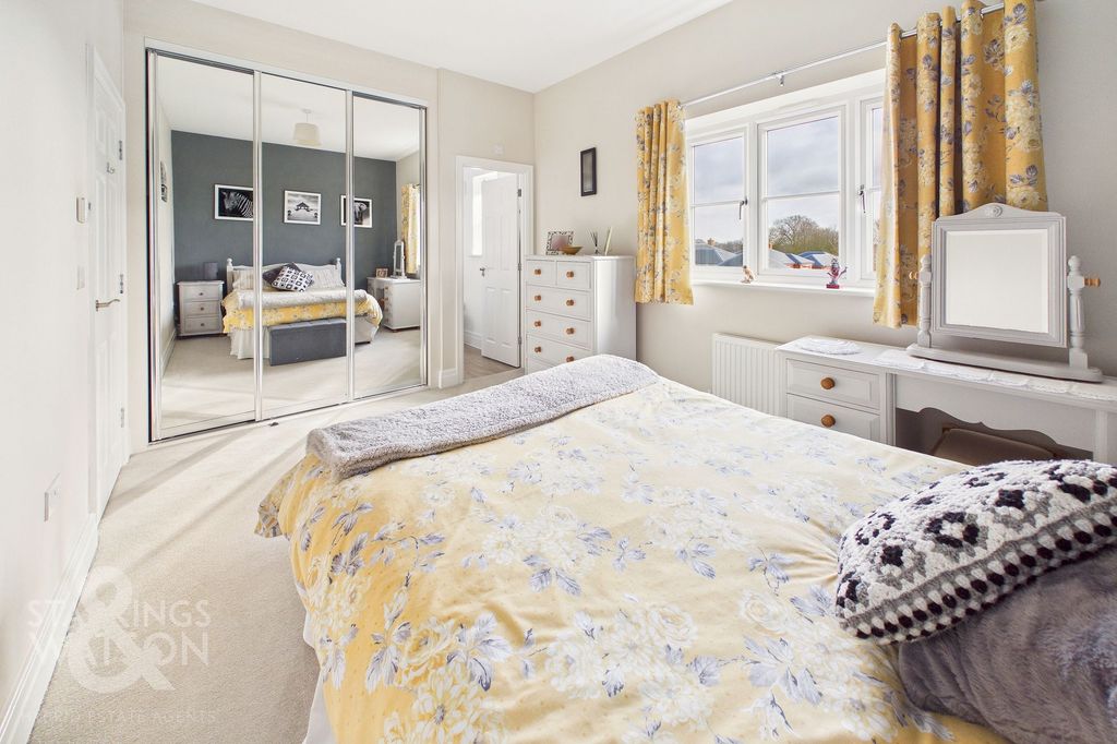 Additional image 11 of 4 bed detached house for saleOak Avenue, Loddon, Norwich NR14