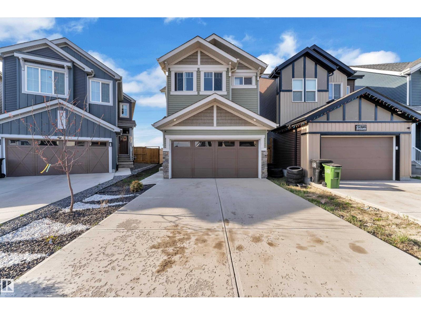 19734 29 Avenue NW, Edmonton, AB, T6M1M2
