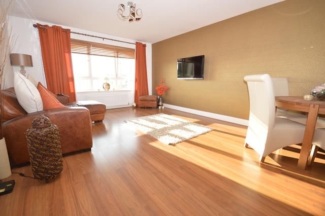 1 bed flat to rentSawmill Medway, Bonnyrigg EH19